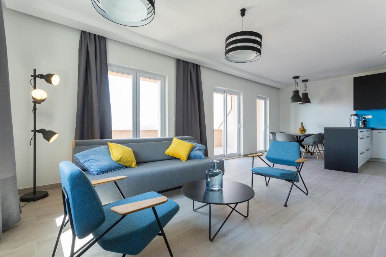 Apartments Bella Vista - 米利尼 外观 照片