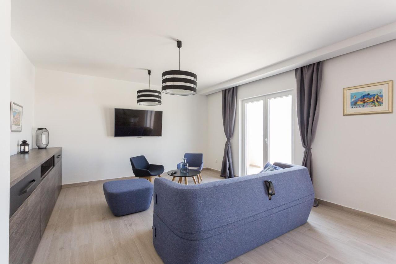 Apartments Bella Vista - 米利尼 外观 照片