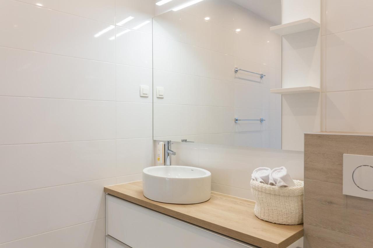 Apartments Bella Vista - 米利尼 外观 照片