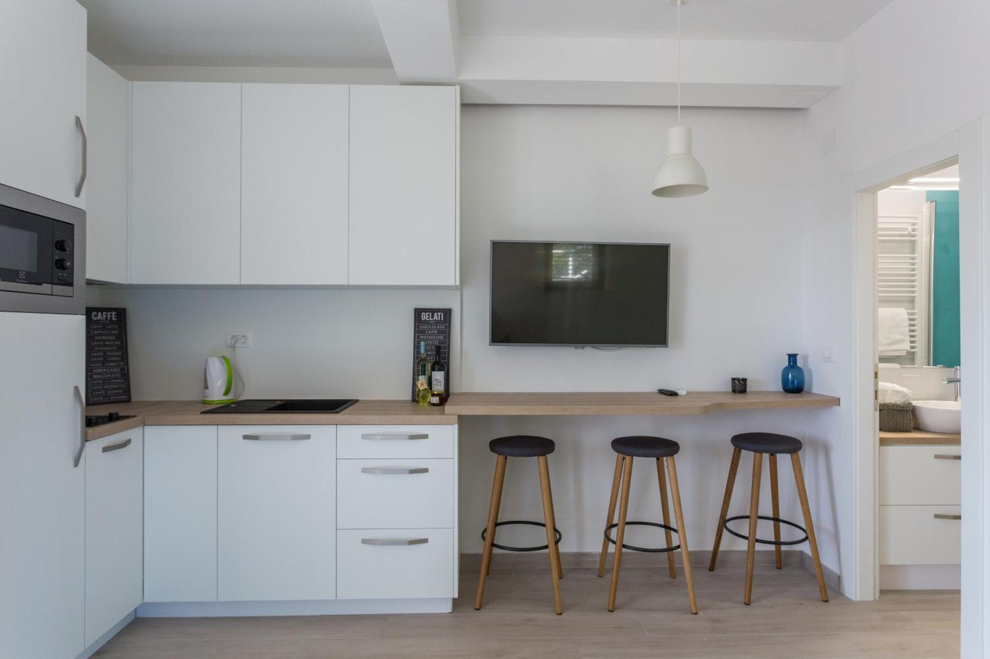 Apartments Bella Vista - 米利尼 客房 照片