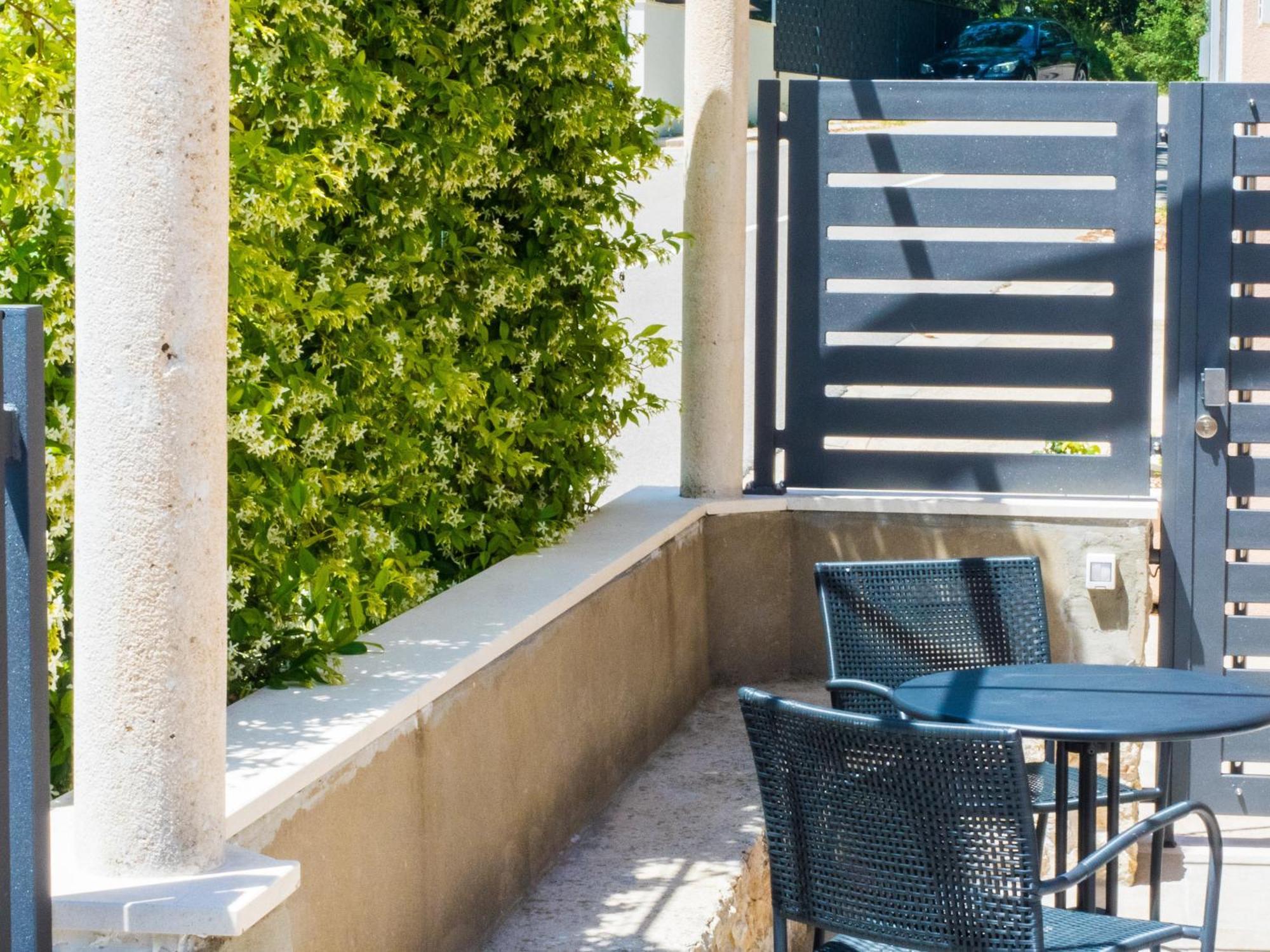 Apartments Bella Vista - 米利尼 客房 照片