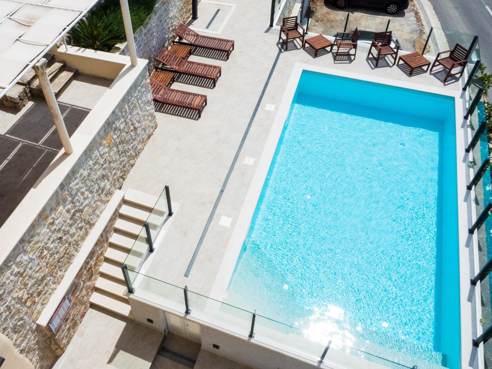 Apartments Bella Vista - 米利尼 客房 照片